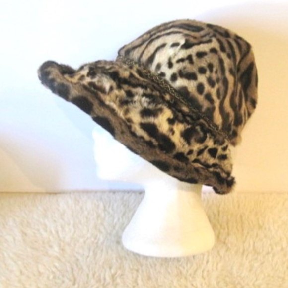 Vintage 1960's Genuine Leopard Print Fur Hat - Picture 4 of 7